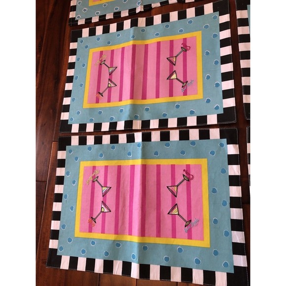 Outta Hand Fallani Cohn Martini Shaken 4 Napkins 4 Placemats Embroiled - Picture 6 of 12